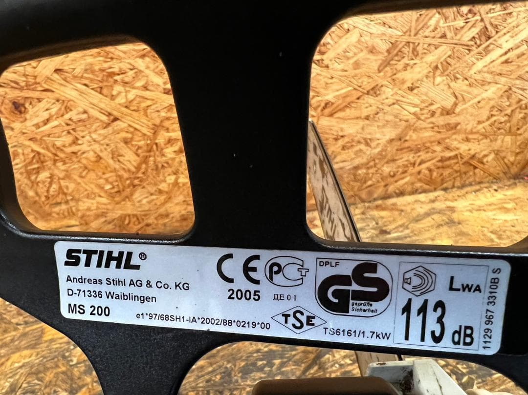 エンジンチェンソー　スチール　MS200 4-19