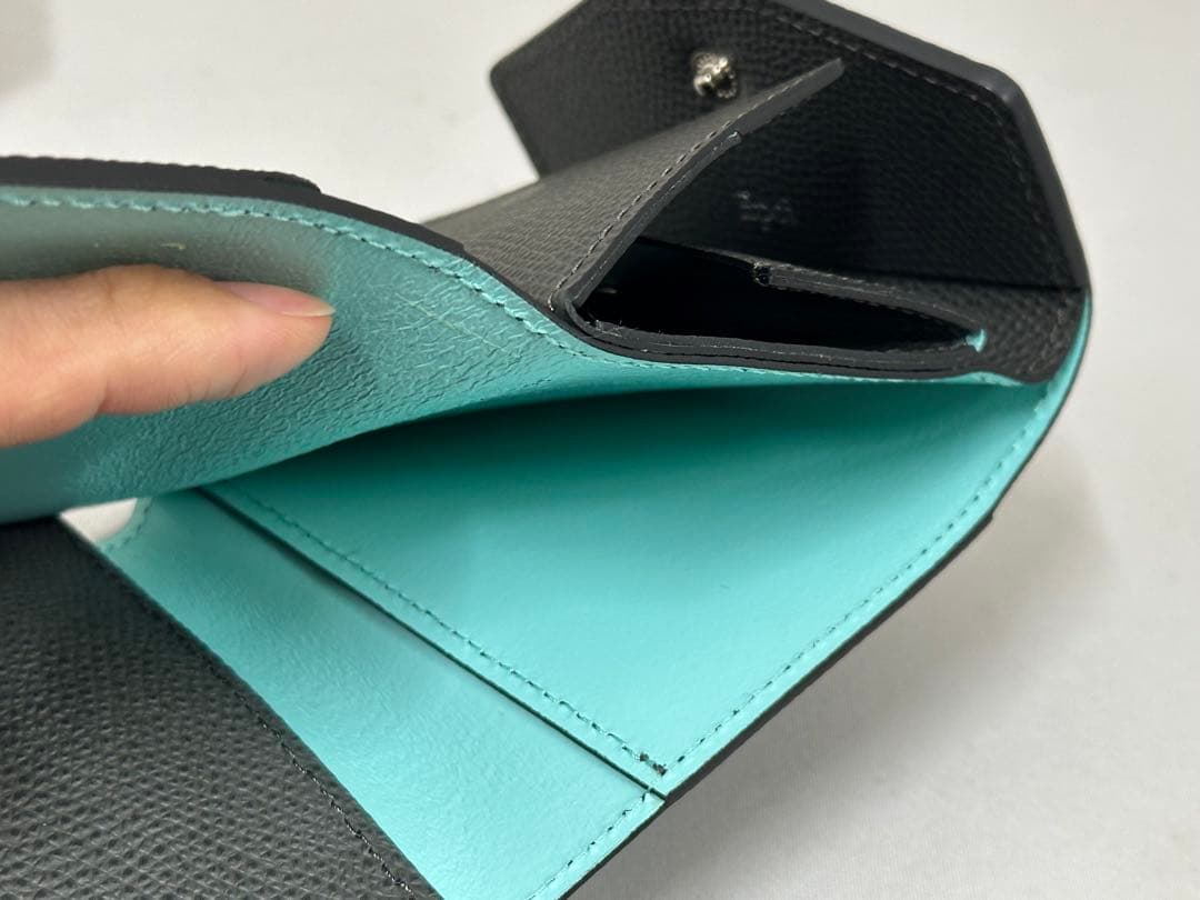 Epoi エムエム 中BOX三つ折り財布