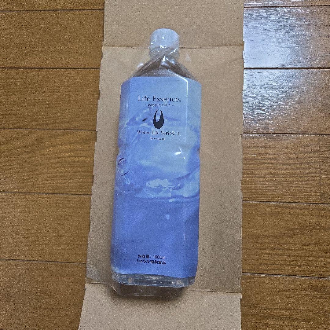 Life Essence. ミネラルウォーター 1000ml