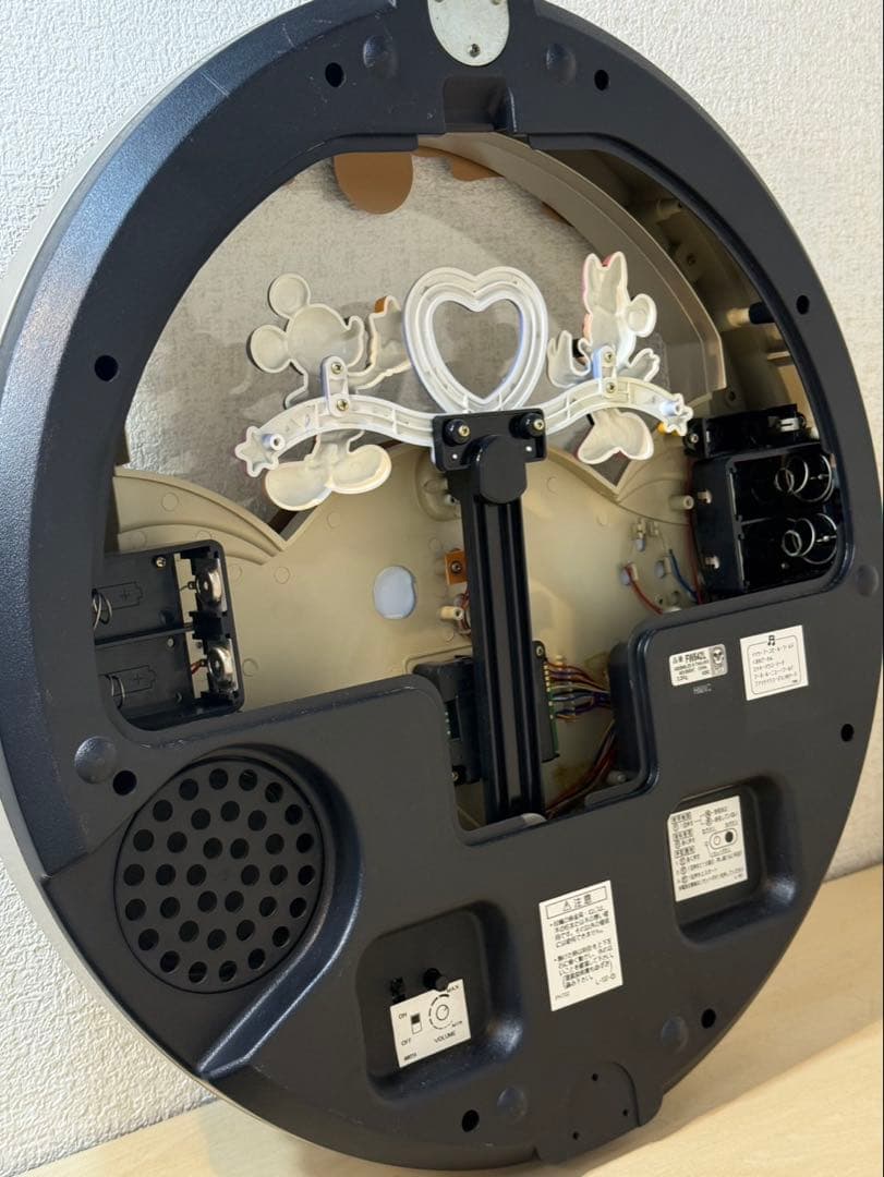 SEIKO DisneyTime ディズニータイム　FW542L電波壁掛け時計