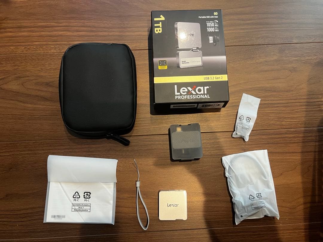 Lexar SL400 GO ポータブルSSD with HUB 1TB