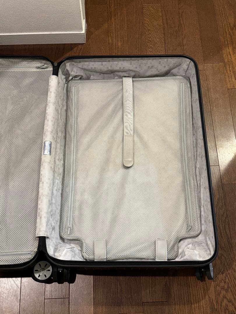 (破損あり)RIMOWA リモワSALSA マットカルモナレッド　キャリーケース