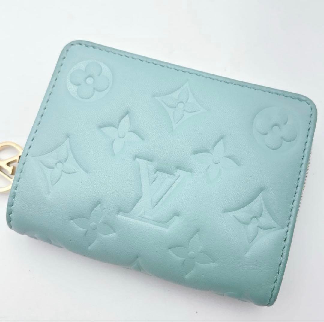 【極美品　限定色】ルイヴィトン ポルトフォイユ ルー 折り財布 エンボス 水色