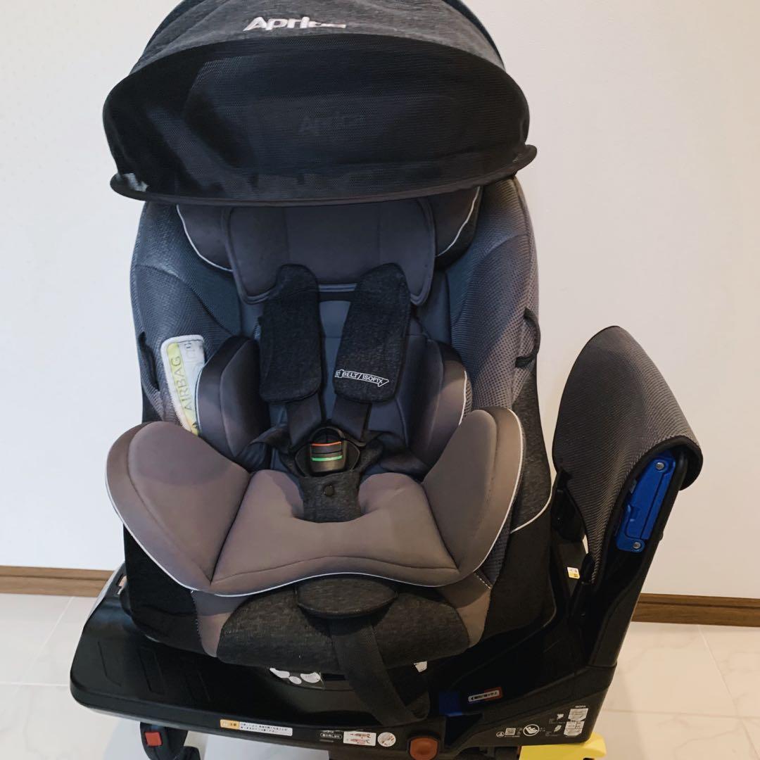 【♡送料込♡】アップリカ　チャイルドシート　クルリラプレミアム