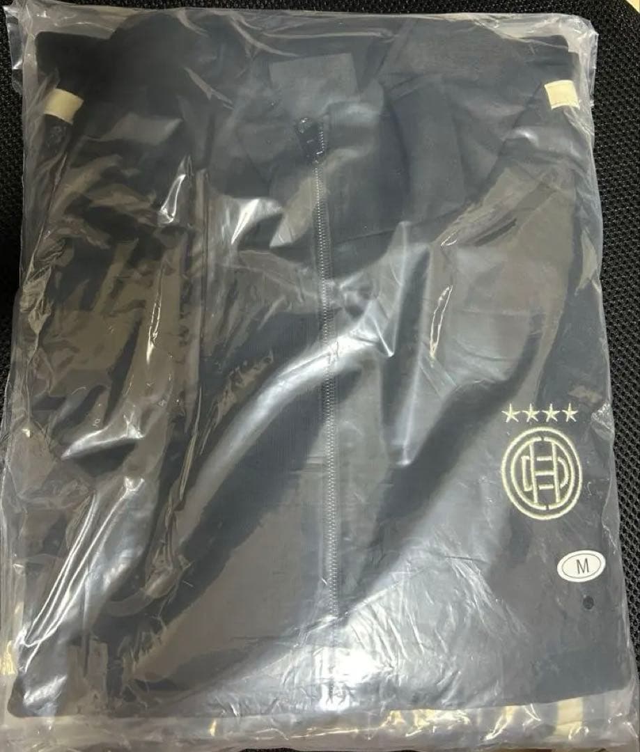 髭男　トラックスーツ　Mサイズ