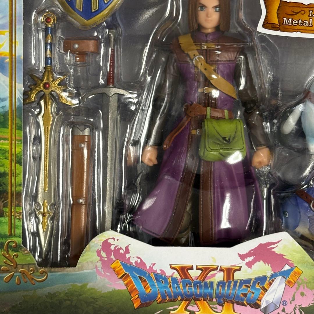 ブリングアーツ 主人公 メタルスライム 限定版 ドラゴンクエストXI フィギュア