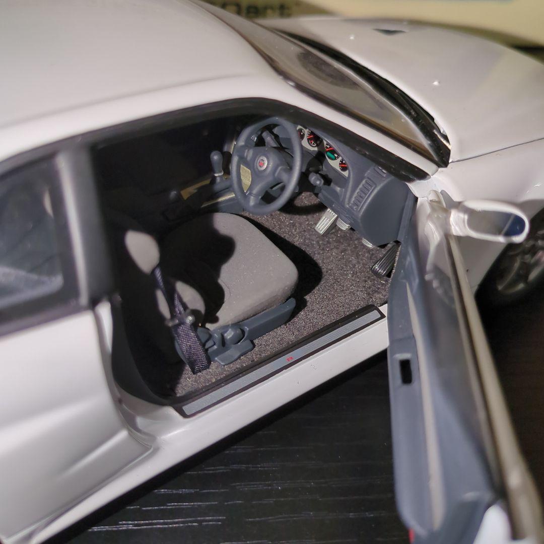 オートアート1/18 スカイライン GT-R R34 VスペックII