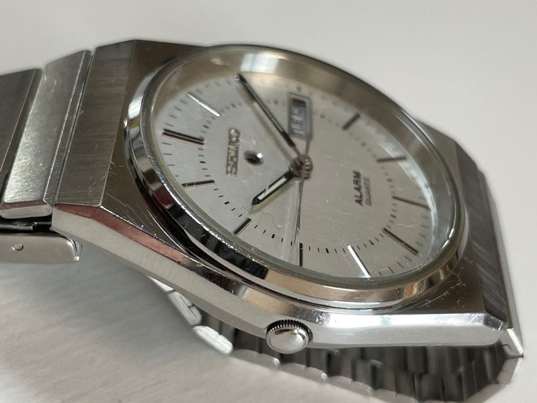 SEIKO アラーム クォーツ 腕時計　希少