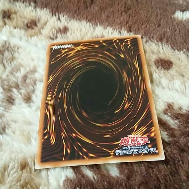 遊戯王カード、モンスター、魔法、