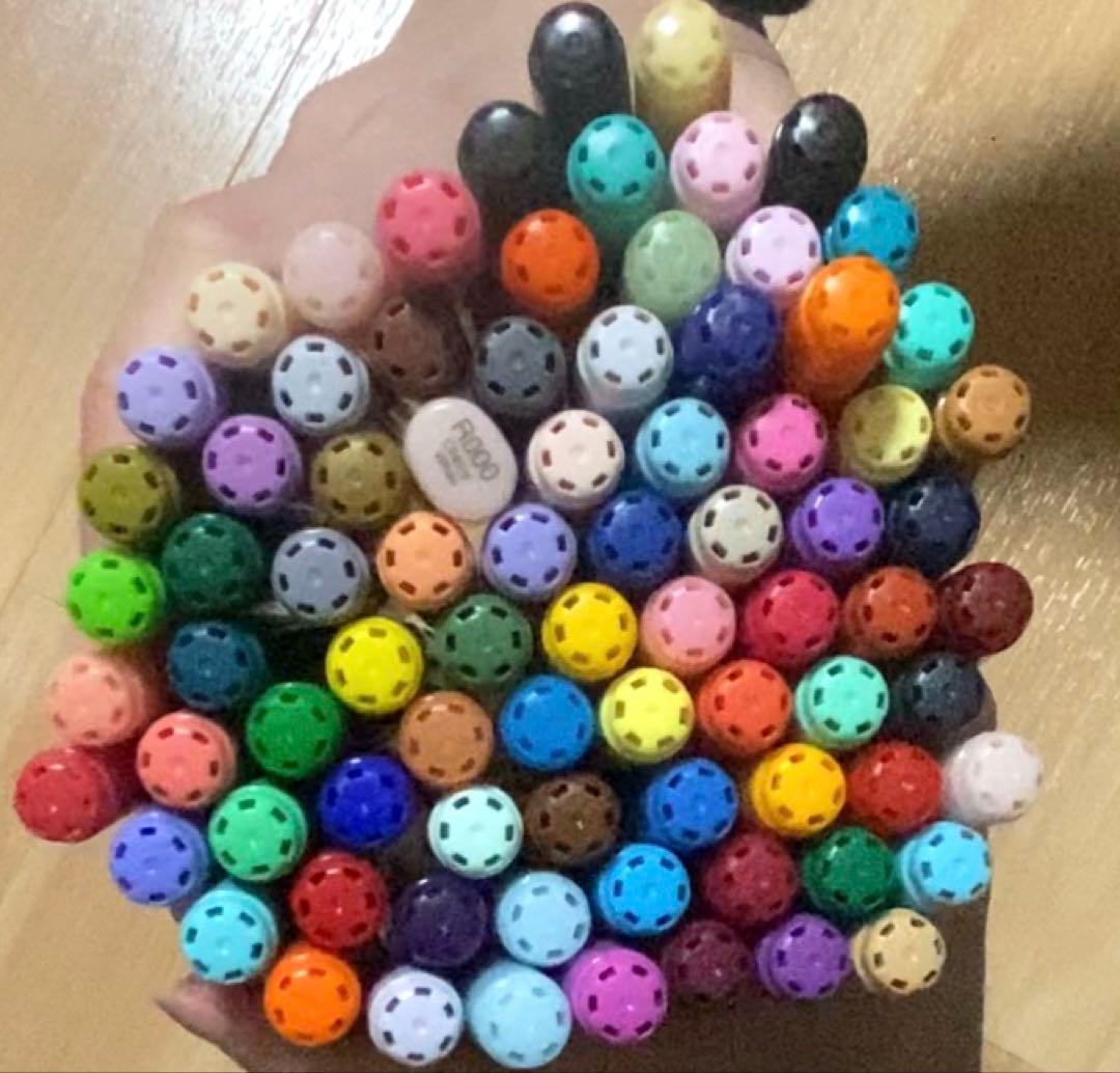 画材セット（コピックやペンなど約200点ほど）