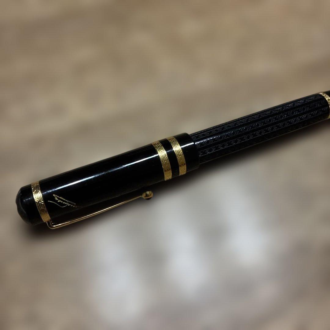 モンブラン作家シリーズ ドストエフスキー万年筆 Mニブ