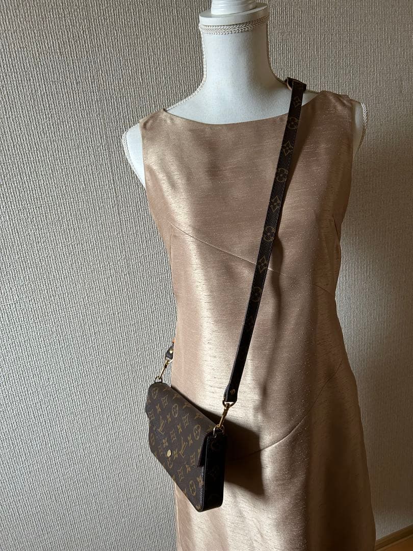 お値下げ❣️ルイヴィトン　モノグラム ショルダーストラップ