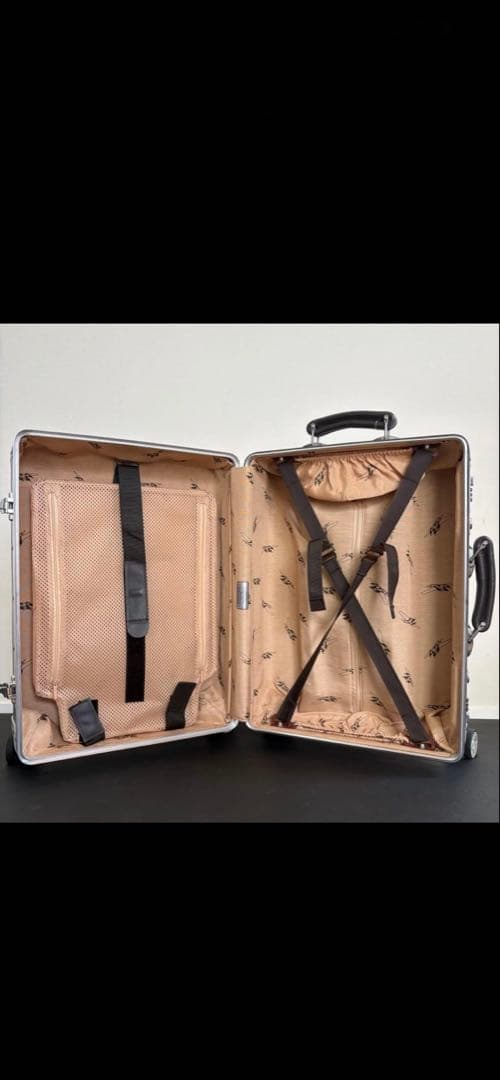 美品　RIMOWA CLASSIC FLIGHT CABIN S キャリーケース