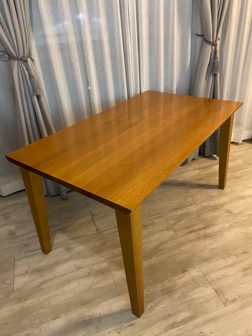 【海が好き　】定価11万円　大塚家具　　ダイニング　テーブル　机　関