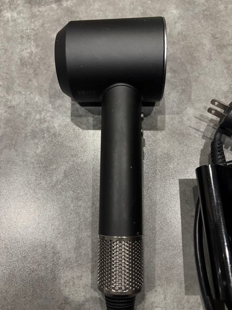 dyson ヘアドライヤー　HD08