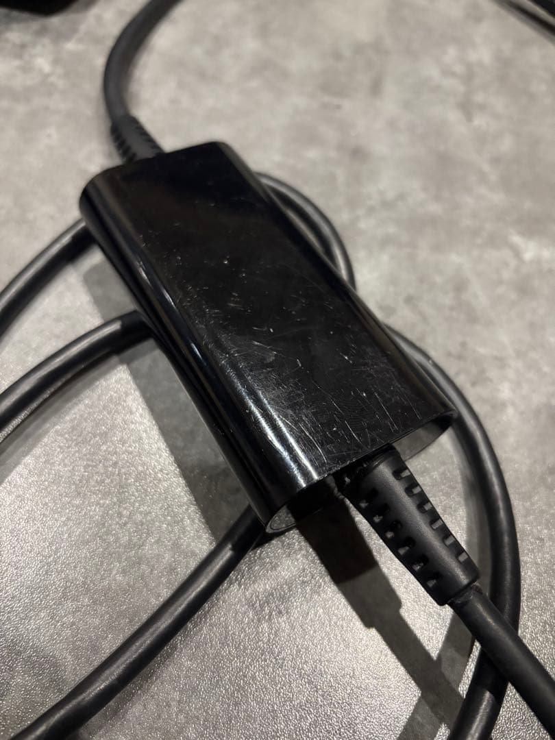 dyson ヘアドライヤー　HD08