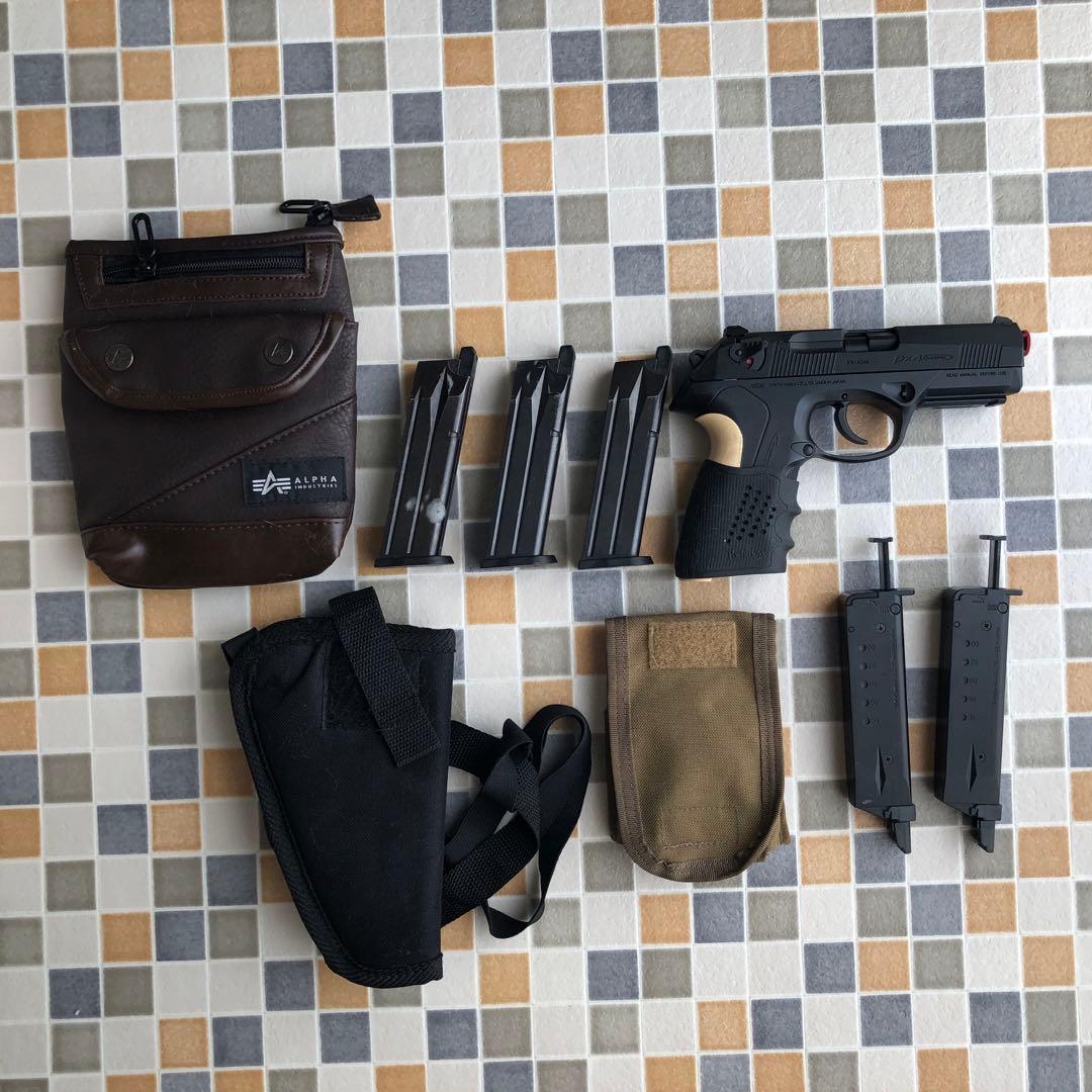 【送料無料】【説明必読】東京マルイ ベレッタPX4 マガジン3本付き+α