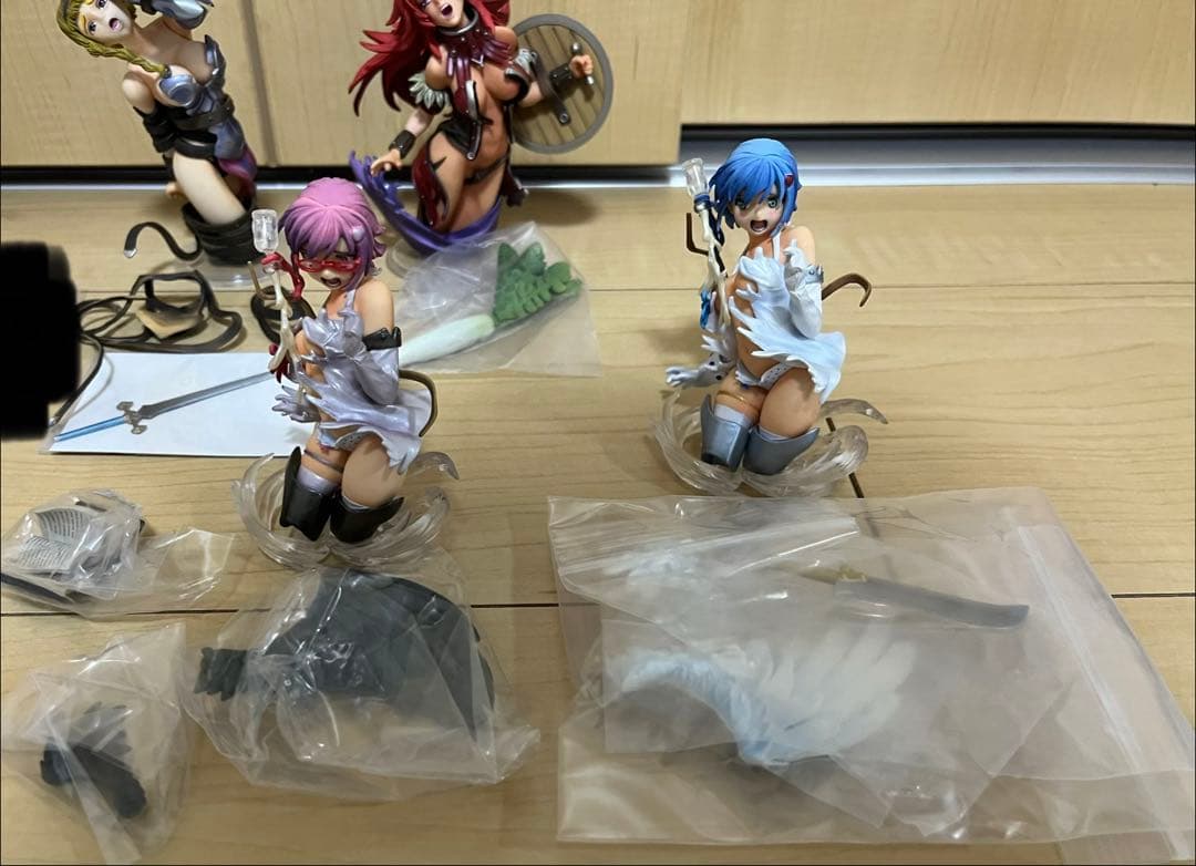 最終値下げ。 クイーンズブレイド　超像フィギュア　まとめ売り。