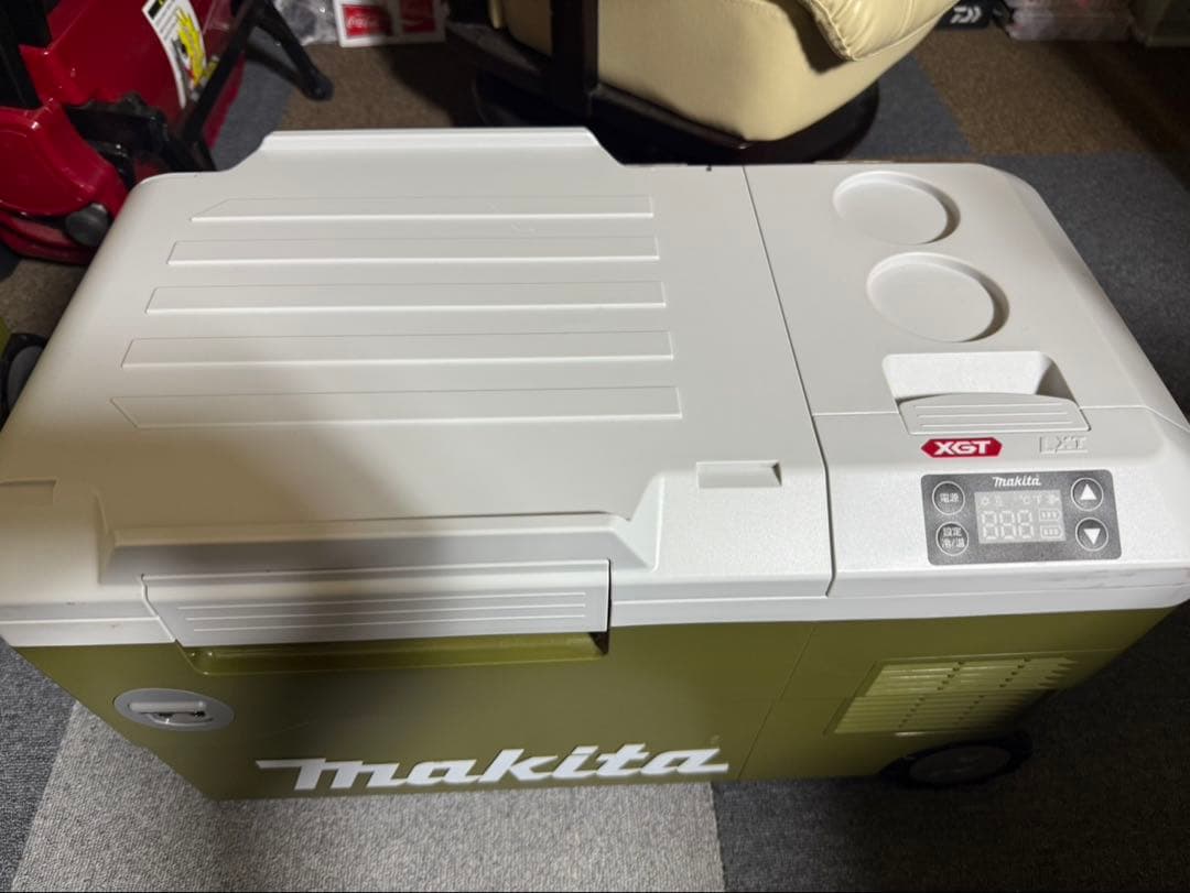 マキタ　CW001G オリーブ　充電式保冷温庫