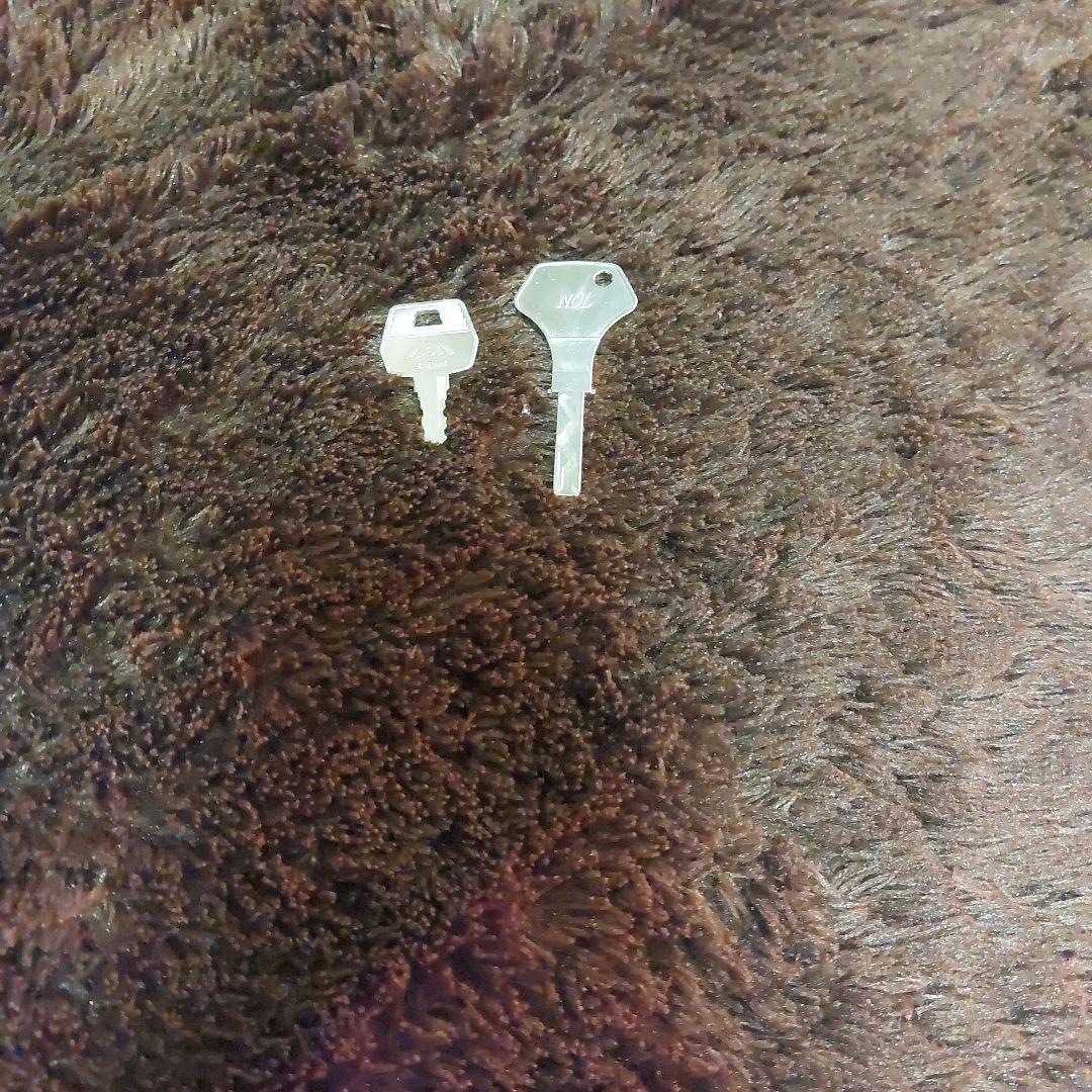 JUGGLER スロットマシン 鍵付き 2000枚付き