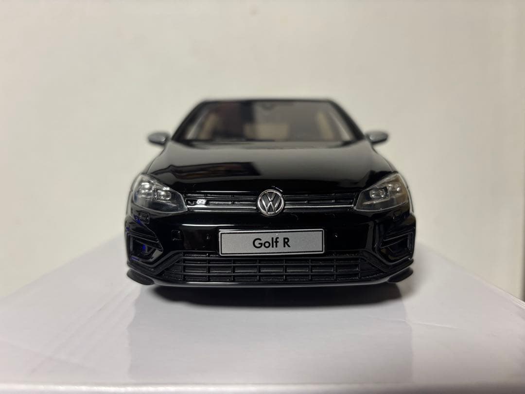 OTTO 1/18 VW golf7.5R ミニカー 2000台限定