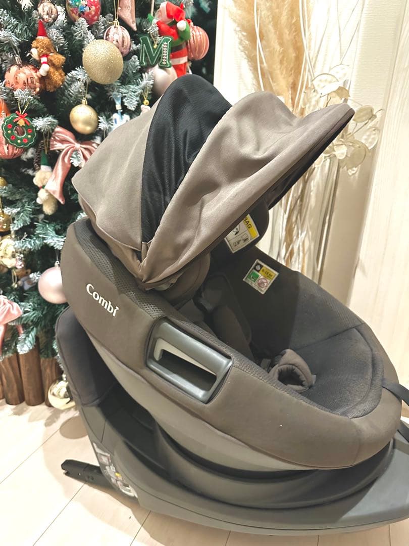 美品　Combi チャイルドシート クルムーブS
