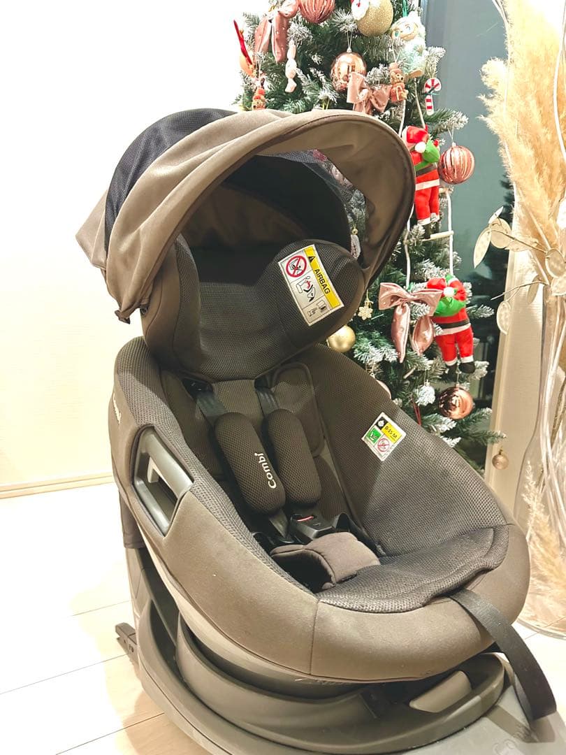 美品　Combi チャイルドシート クルムーブS
