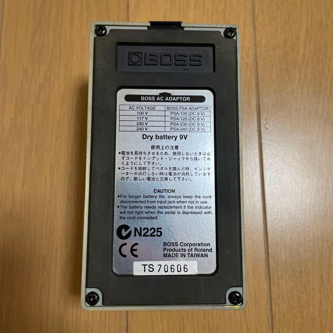 美品 箱付き BOSS SUPER OverDrive SD-1 エフェクター