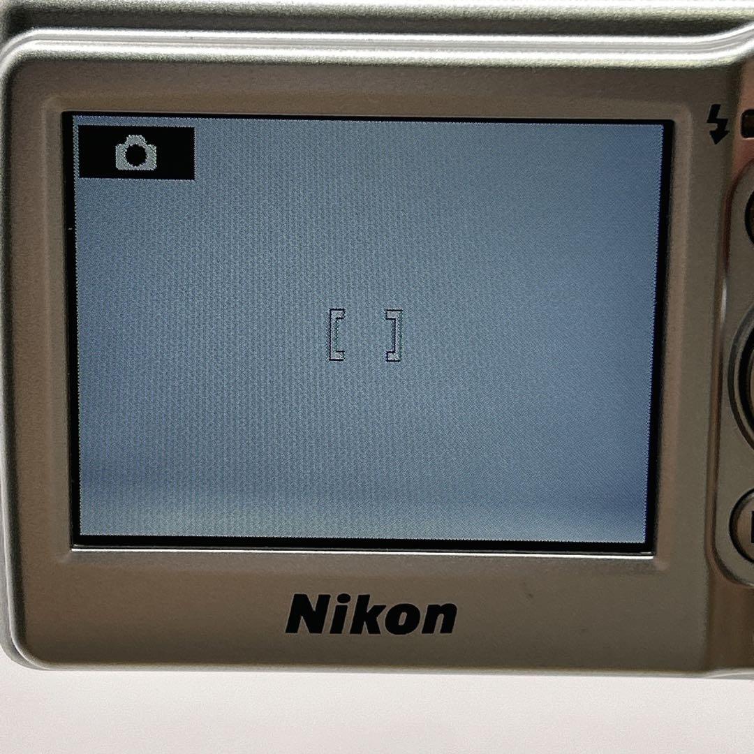 ✨動作品✨NIKON COOLPIX L11 コンデジ 動画　オールドデジカメ