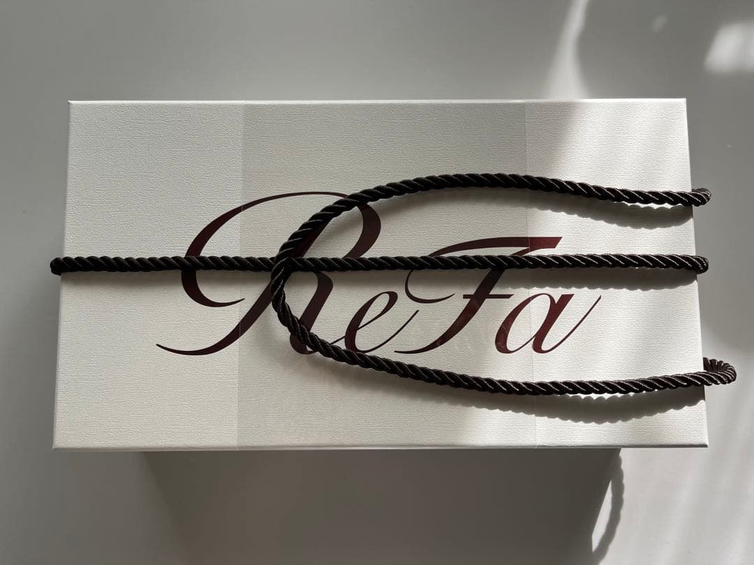 新品未使用　RE-AX-02A リファビューテック ドライヤースマート ダブル