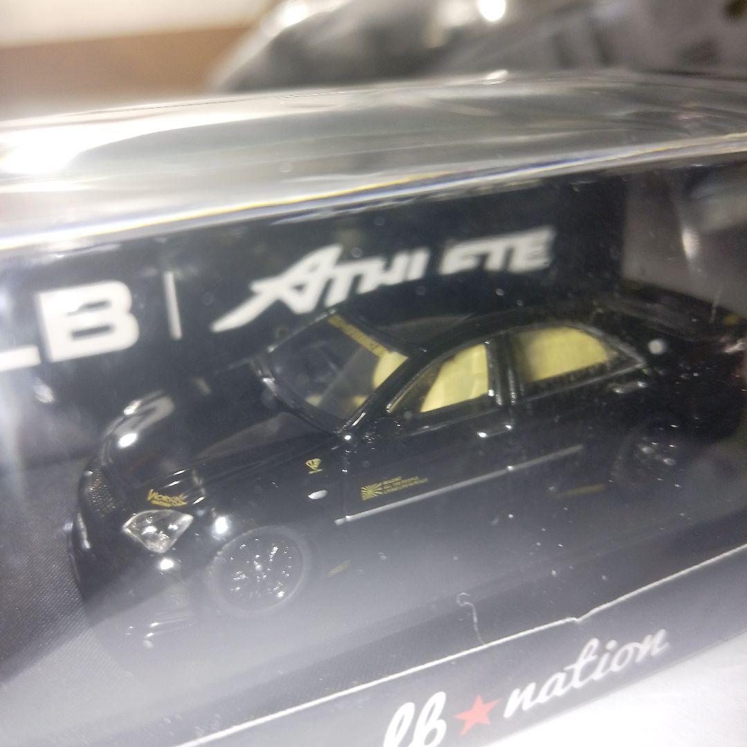 1/64 LBWK クラウン　アスリート　ミニカー