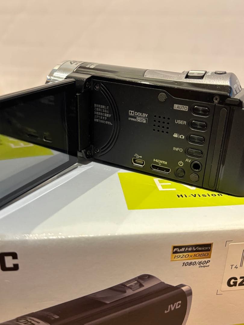 【美品・動作確認済】JVC Everio GZ-HM33-B ビデオカメラ 箱付