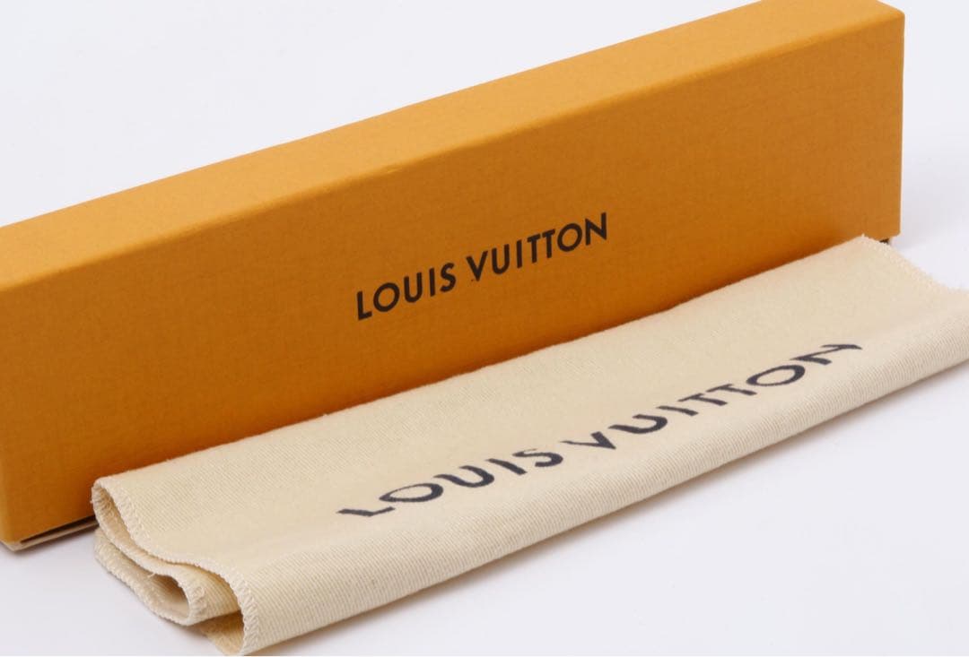 ルイヴィトン　時計用ベルト　白　美品