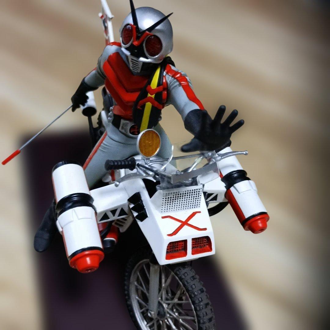 ジャンク品仮面ライダーX&クルーザー 「仮面ライダーX」 1/12