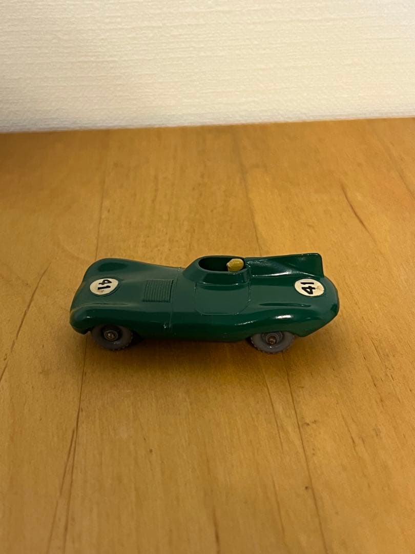 マッチボックス　レズニー　No.41 Dタイプジャガー