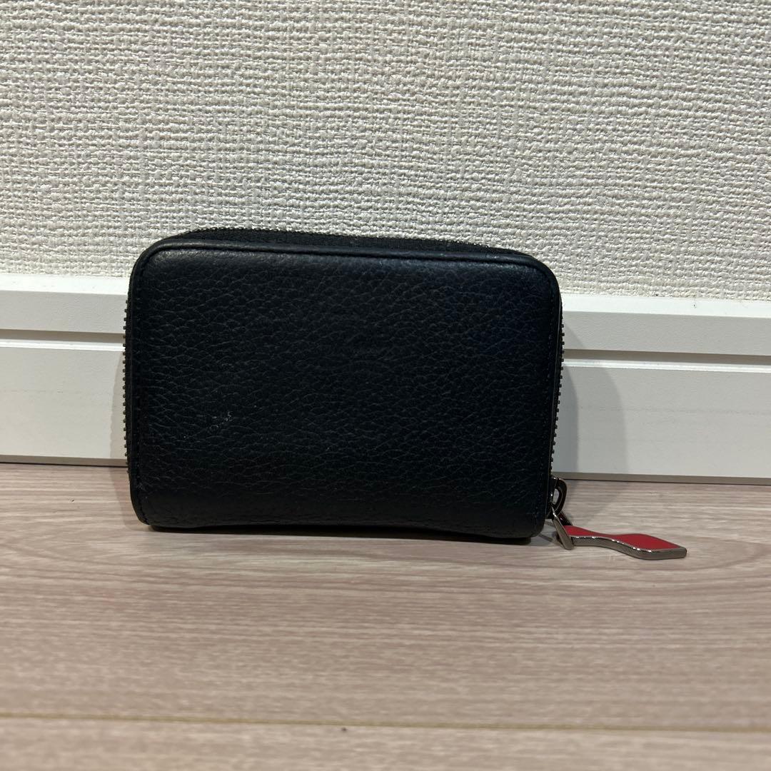 ルブタン　ブラック レザー ケース
