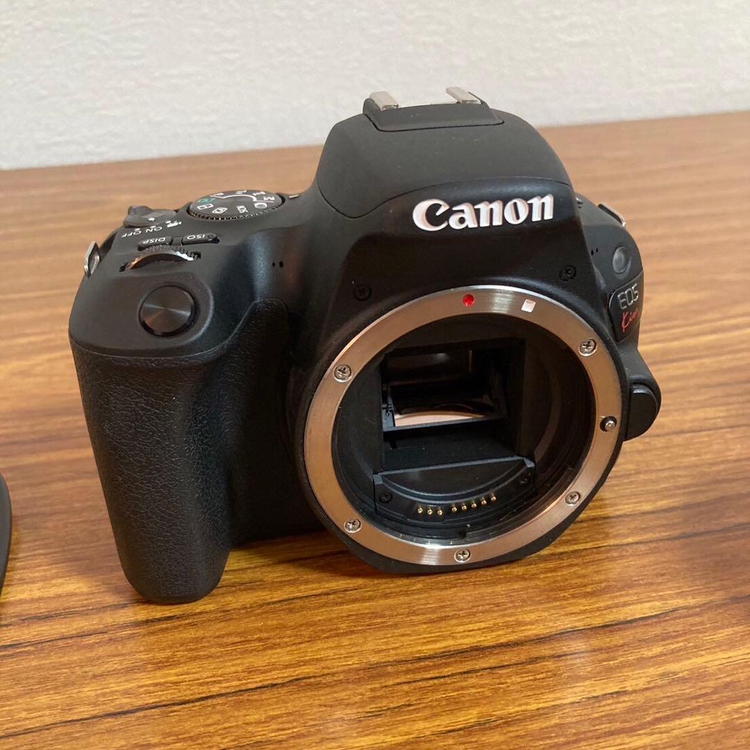 Canon EOS Kiss X9 レンズ２本　Wi-Fiスマホ転送可　単焦点