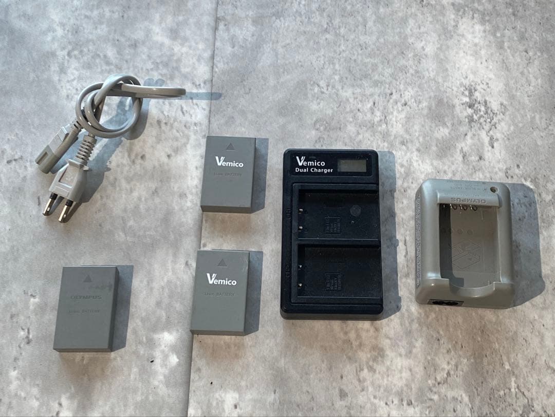 OM-D E-M10 Mark III ダブルズーム