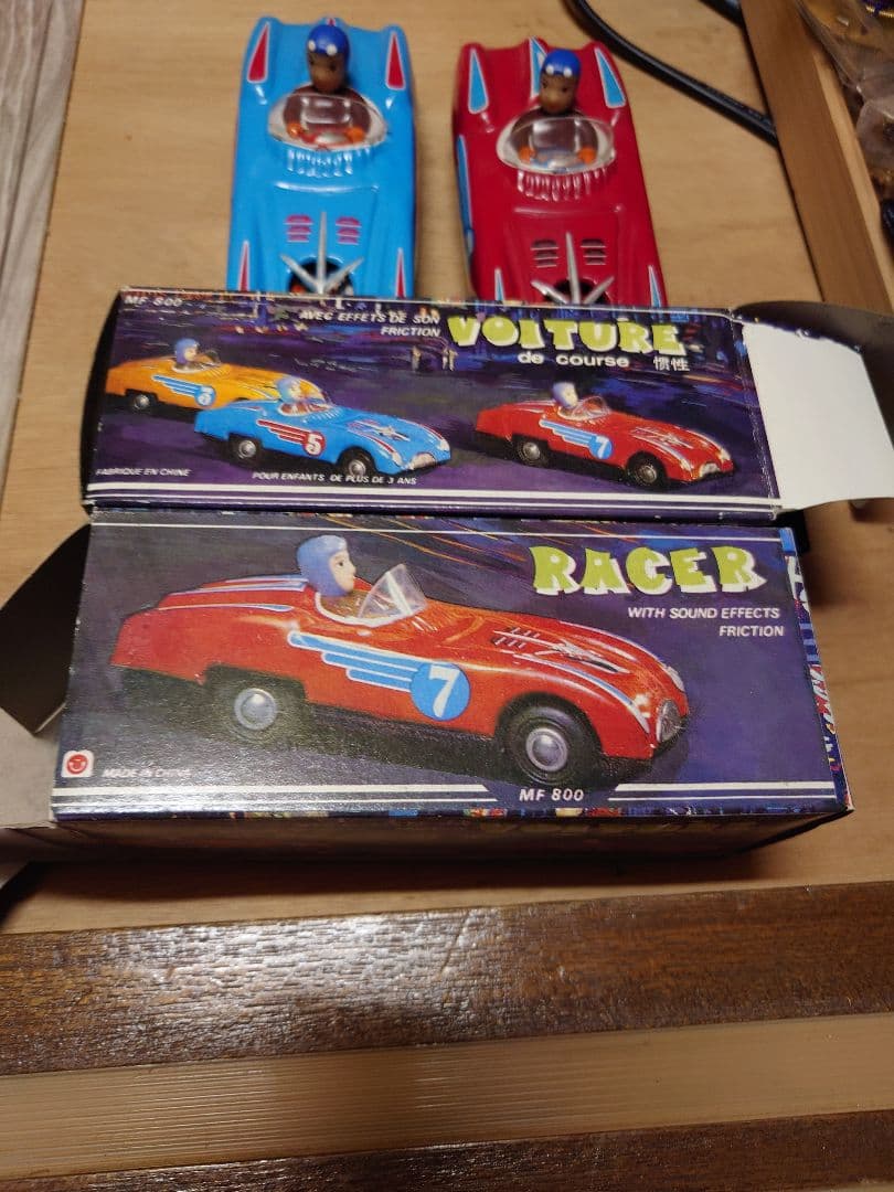 ブリキ製 ボンネットギミック回ります フリクション カー レーシングカー