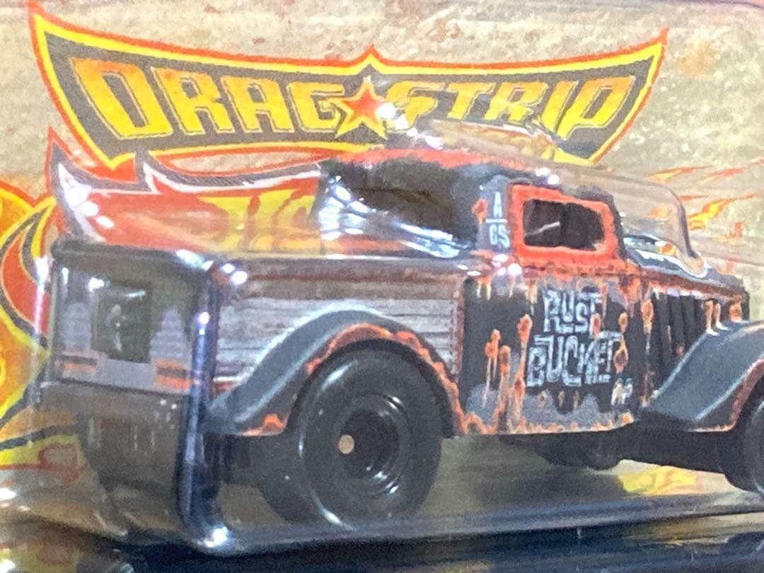 ホットウィール《 チェイス ムーンアイズ '33 ウィリス ギャッサー 錆 》