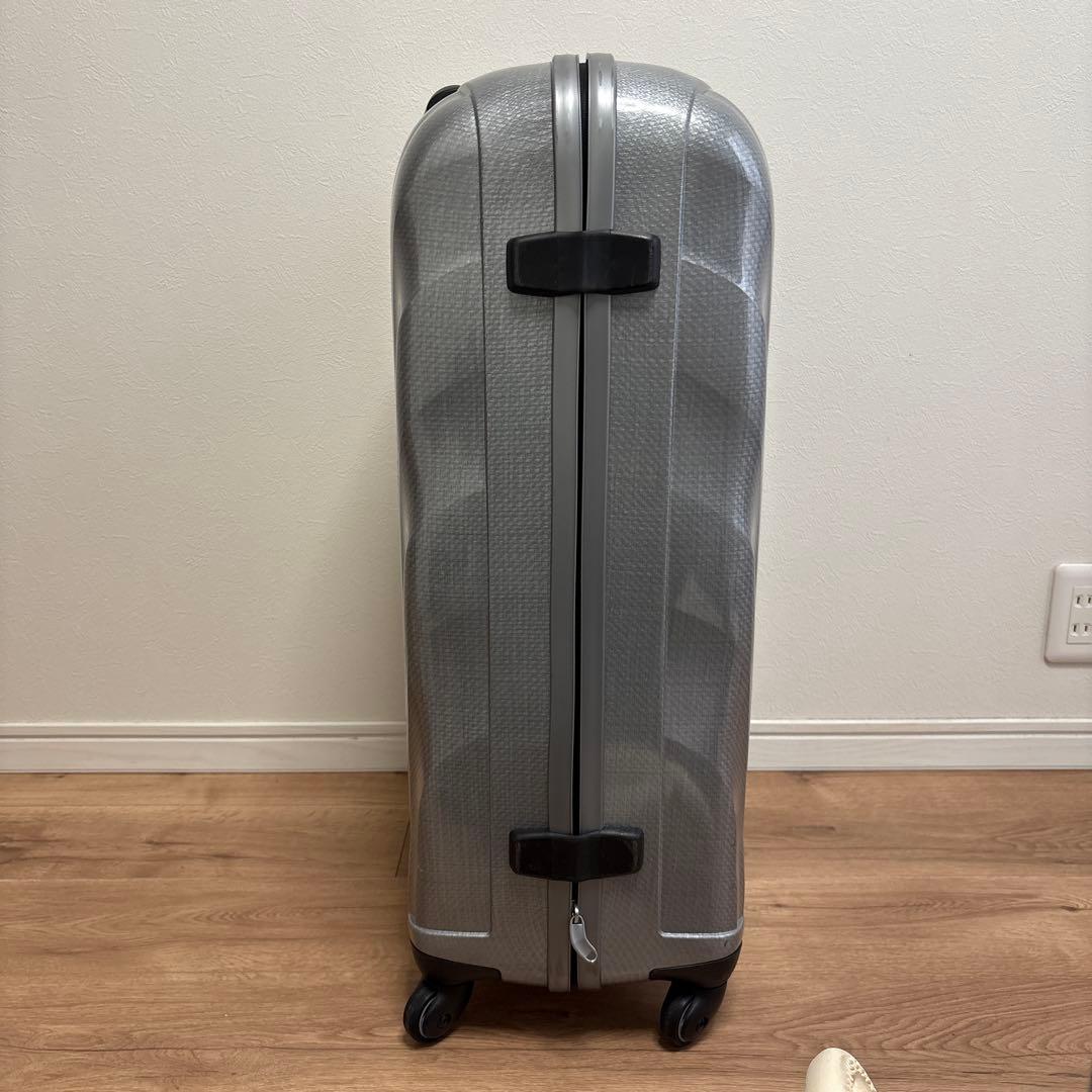 サムソナイトコスモライトスピナー75 旧式　シルバー色　たのメル便利用