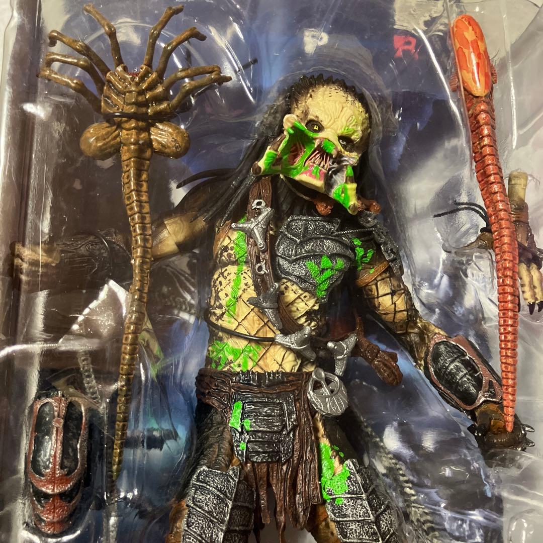 エイリアンvsプレデター　レクイエム　フィギュア　バトルダメージプレデター