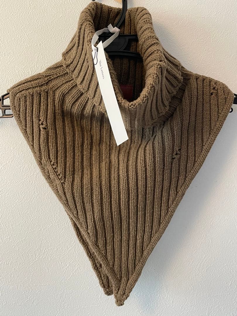 ザレターズ The Letters KNITTED NECK WARMER