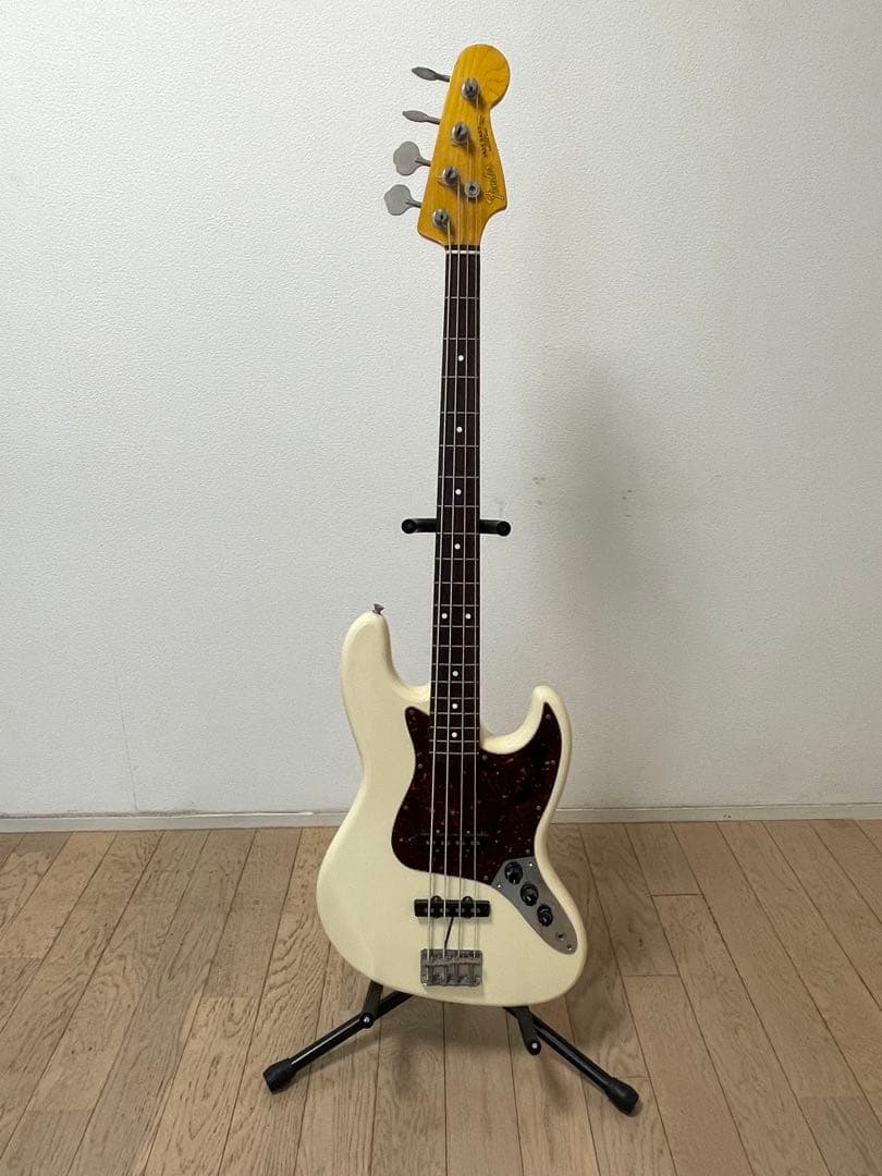 ベース fender jazz bass offset contour body