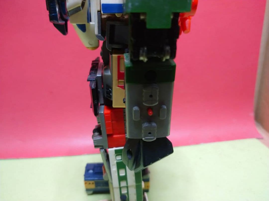 ライデンではありません!超激レア30年物中古品タカラ ダイアクロン トレインロボ