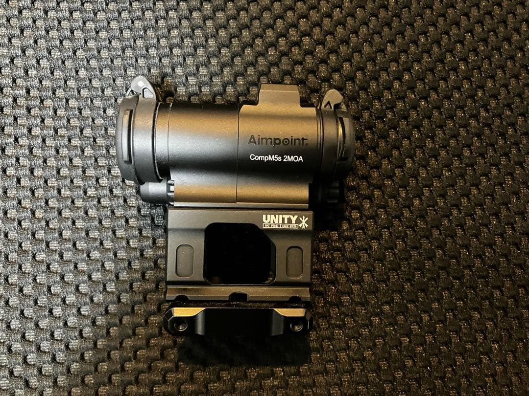 Aimpoint CompM5タイプ　ドットサイト