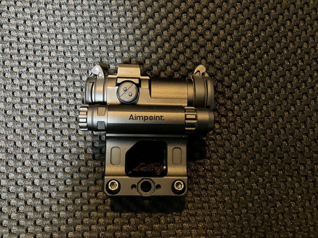 Aimpoint CompM5タイプ　ドットサイト