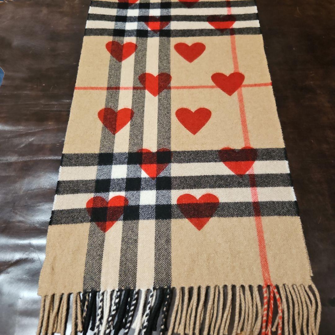 BURBERRY　バーバリー　限定リバーシブルハートマフラー