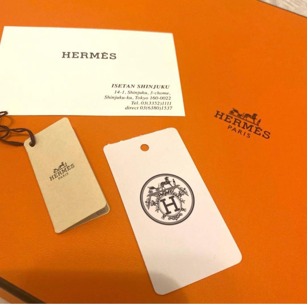 HERMES アイボリー マフラー