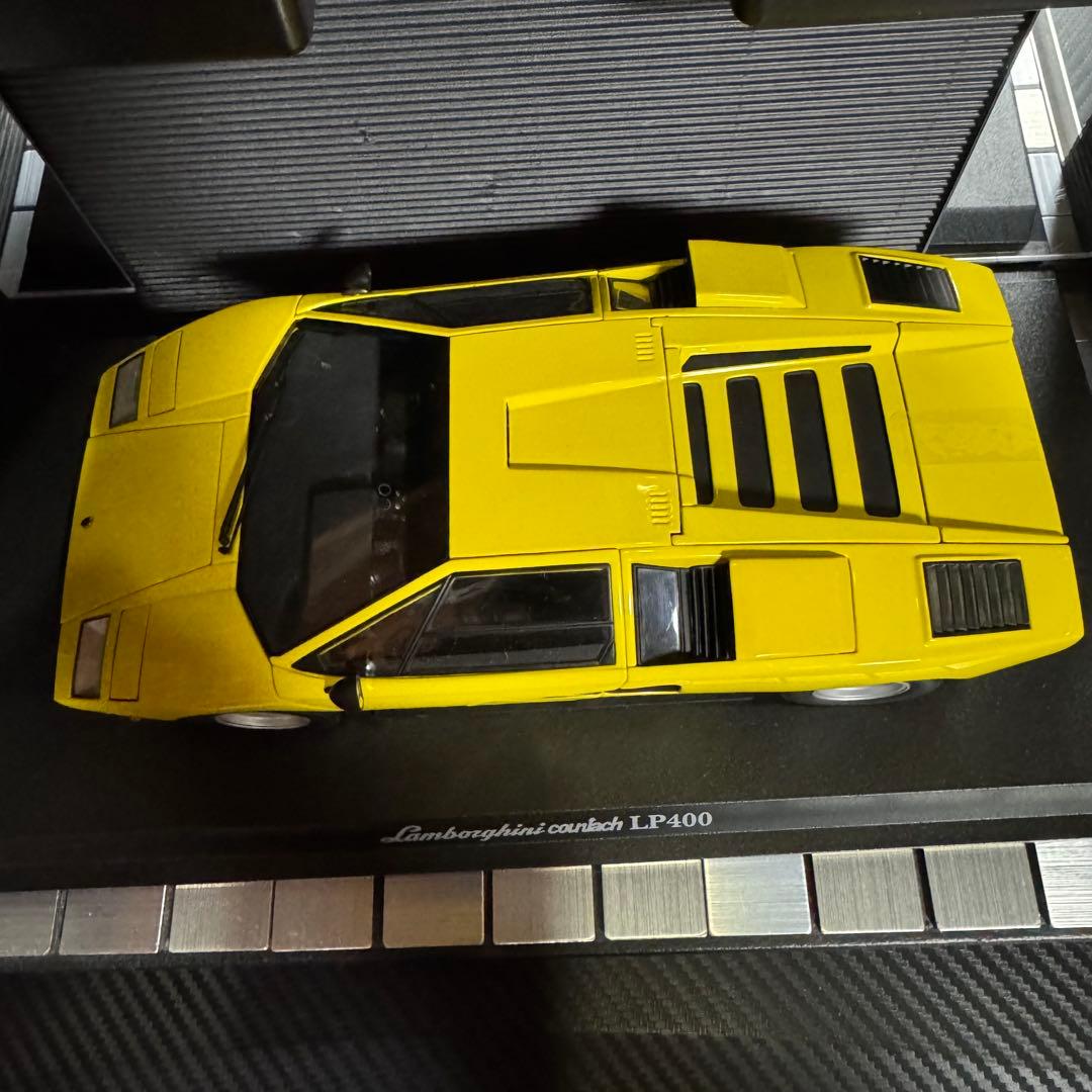 絶版未展示品 京商 1/18 ランボルギーニ カウンタック LP400 イエロー